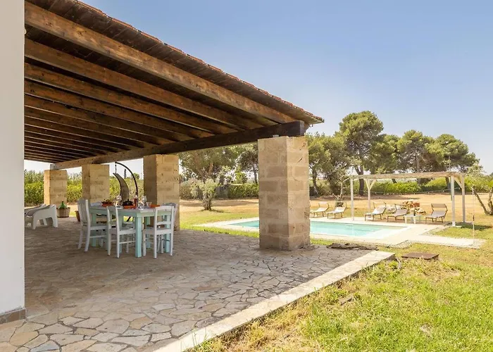 Bed & Breakfast Salento Con Piscina
